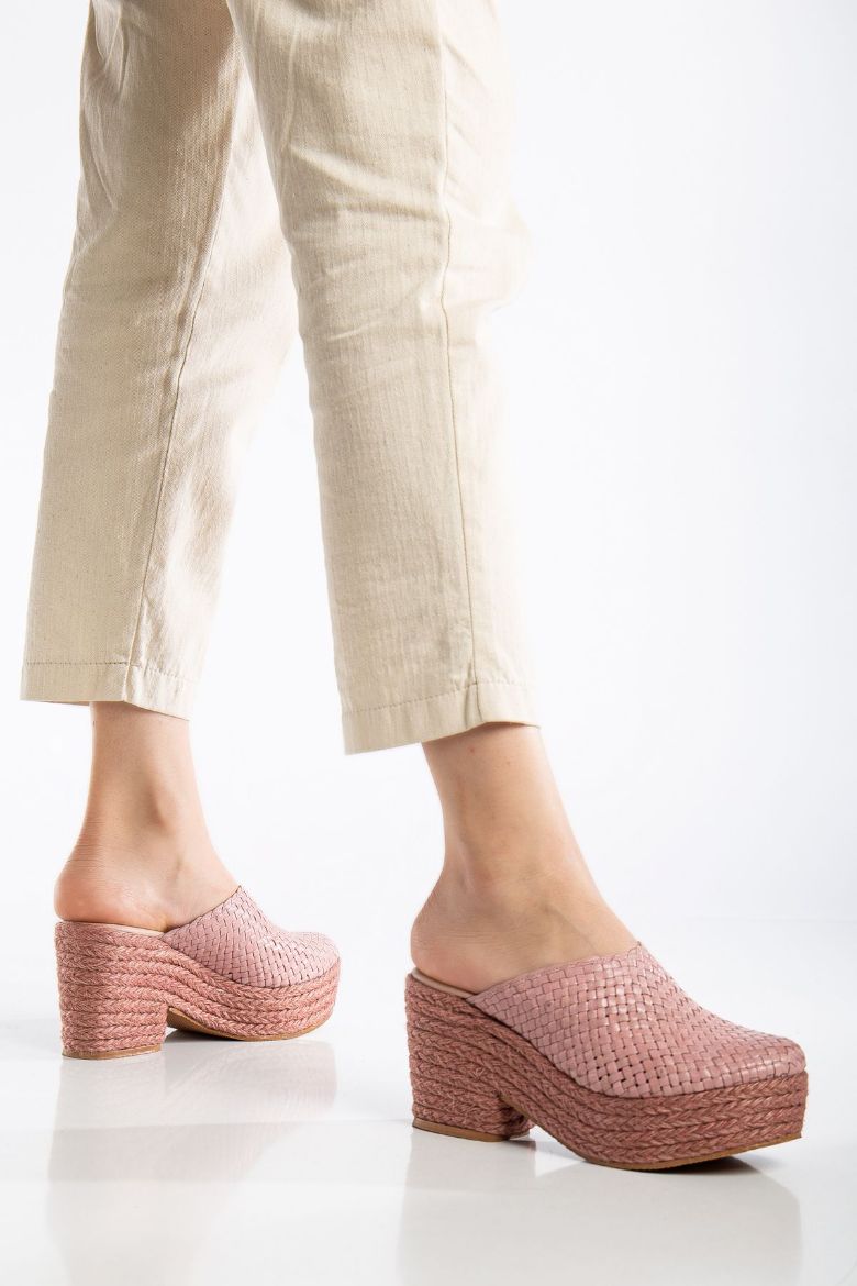 Hakiki Deri 33-34-35 Numaradan 41-42-43-44-45 Numaraya Kadar Platform El Örgüsü Sabo Terlik Pembe resmi