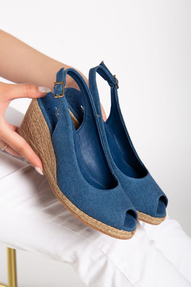 Denim Dokuma Kumaştan 33-34-35 Den 41-42-43-44-45 Numaraya Dolgu Topuk Sandalet Denim resmi