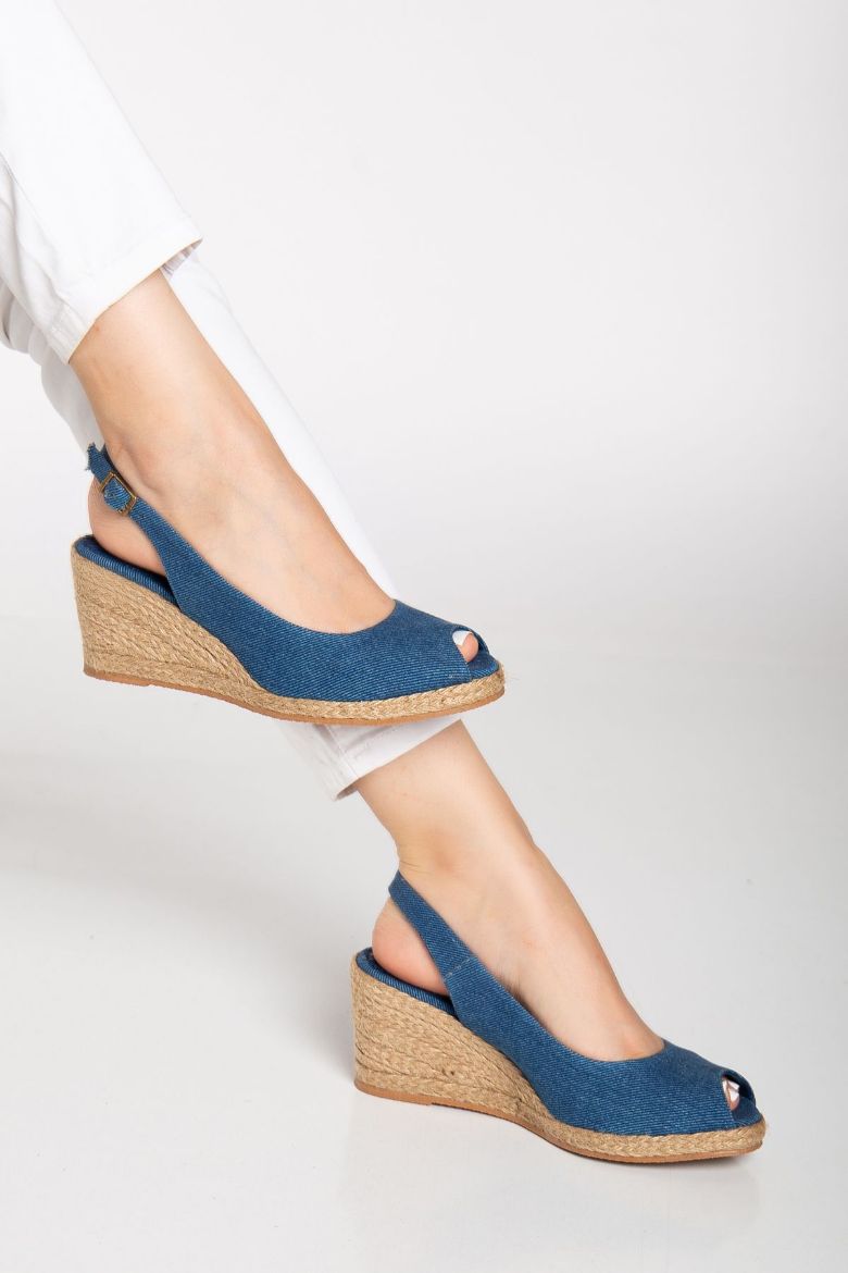 Denim Dokuma Kumaştan 33-34-35 Den 41-42-43-44-45 Numaraya Dolgu Topuk Sandalet Denim resmi