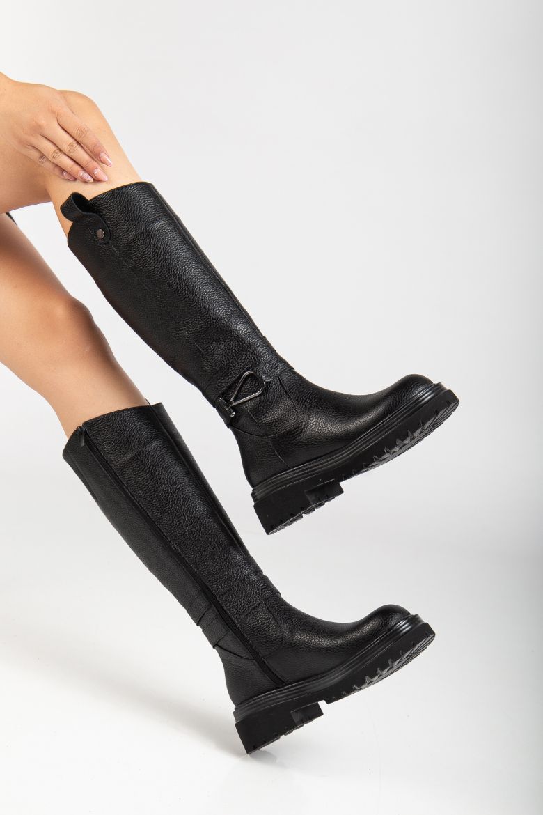 Hakiki Deri 33-34-35 Numaradan 41-42-43 Numaraya Kadar Kadın Kışlık Çizme Siyah resmi