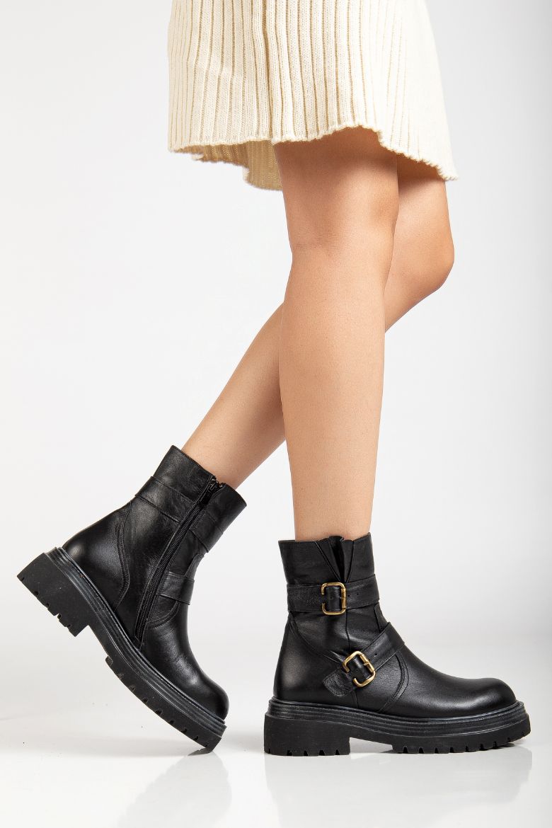 Hakiki Deri 35 Numaradan 41-42-43 Numaraya Kadar Kadın Kışlık Bot Siyah resmi