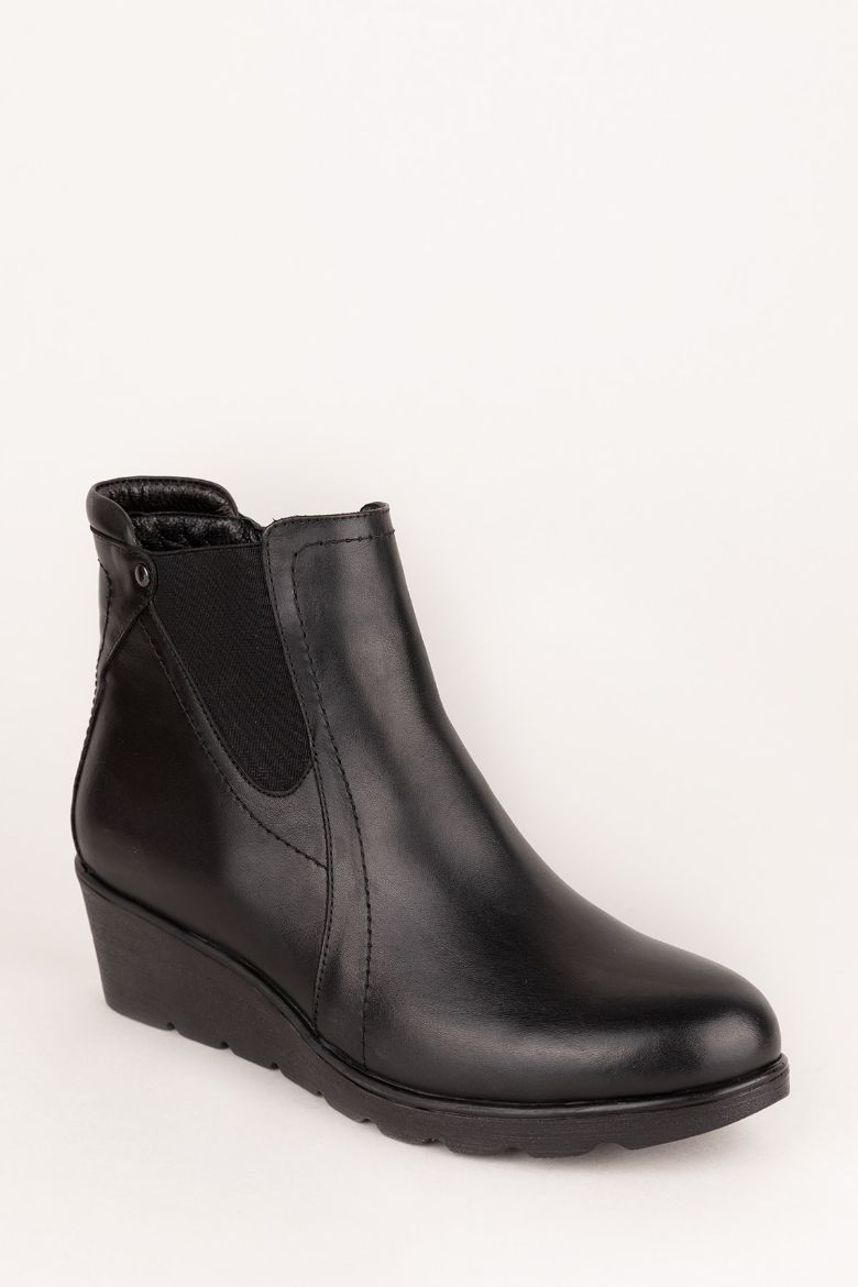 Siyah Hakiki Deri Büyük Numara Kışlık Kadın Bot Siyah resmi