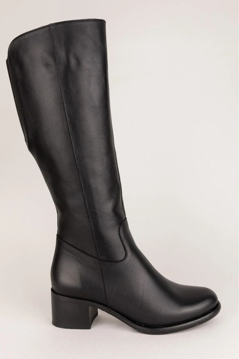 Hakiki Deri 33-34-35 Numaradan 41-42-43-44 Numaraya Kadar Kadın Çizme Siyah resmi