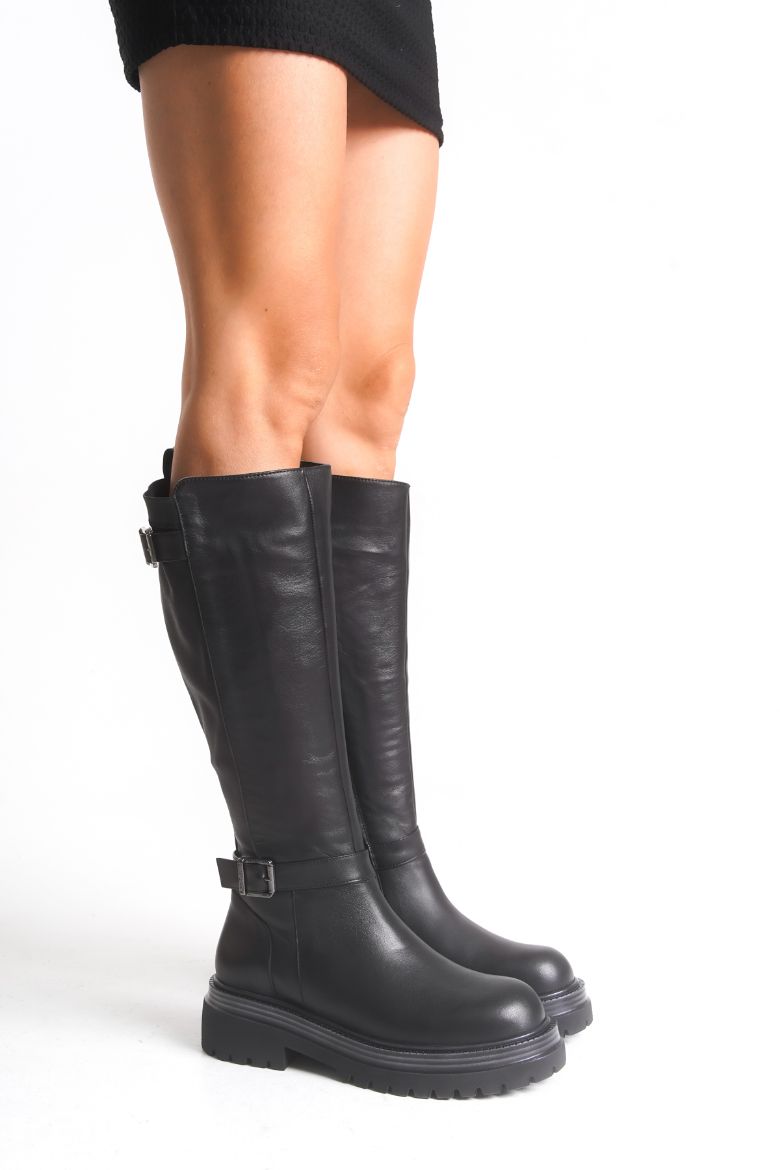 Konçu Streç Özellikli Hakiki Deri 35-36 Numaradan 41-42-43 Numaraya Kadar Kadın Kışlık Çizme Siyah resmi