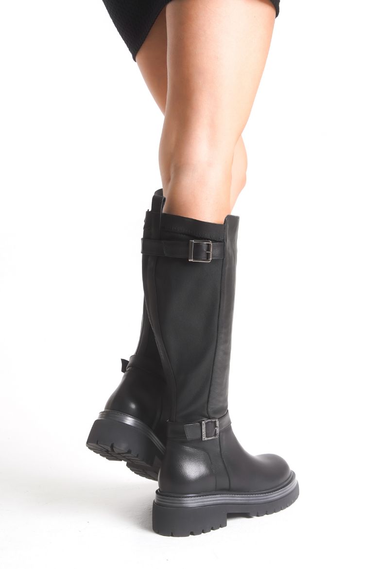 Konçu Streç Özellikli Hakiki Deri 35-36 Numaradan 41-42-43 Numaraya Kadar Kadın Kışlık Çizme Siyah resmi