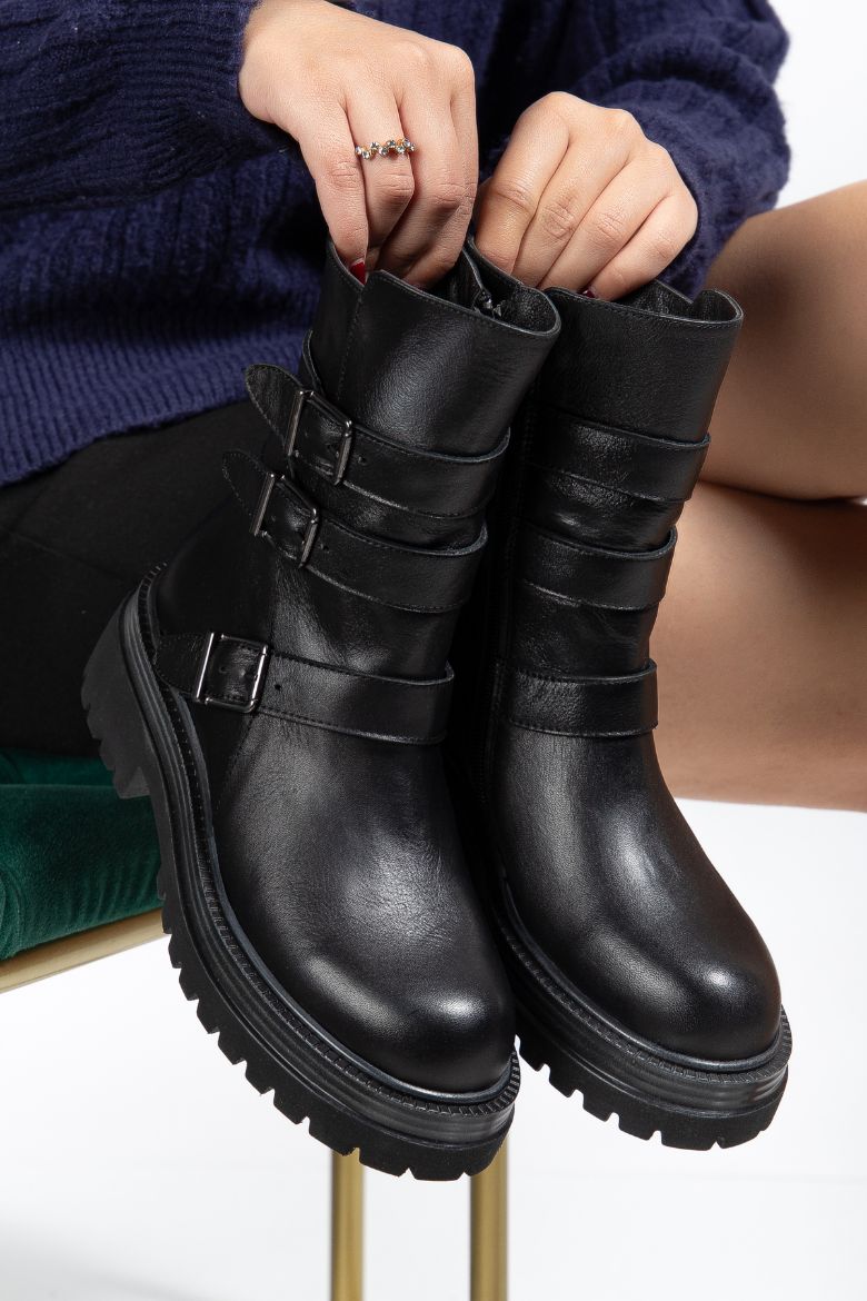 Hakiki Deri 35 Numaradan 41-42-43 Numaraya Kadar Kadın Kışlık Bot Siyah resmi
