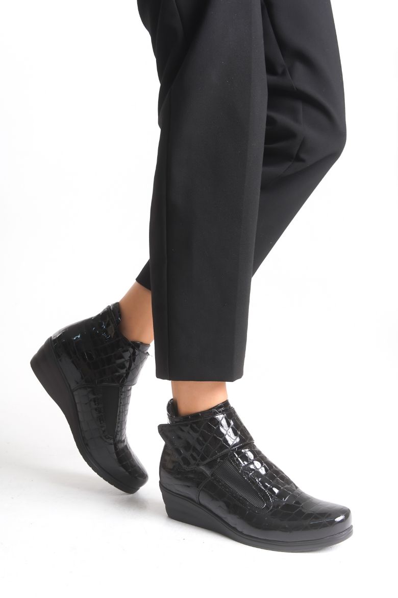 Hakiki Deri 33-34-35-36 Numaradan 41-42-43-44-45 Numaraya Kadar Comfort Kadın Bot Siyah resmi