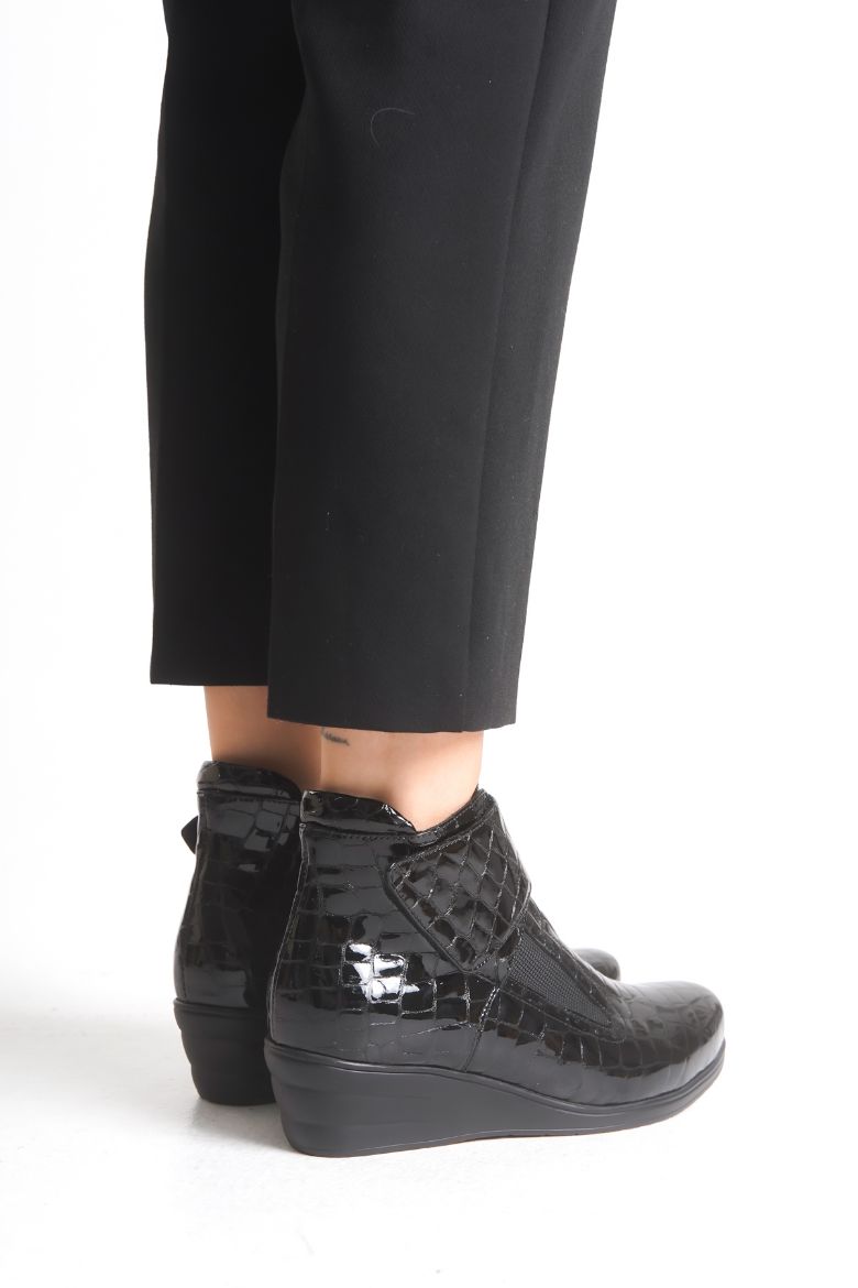 Hakiki Deri 33-34-35-36 Numaradan 41-42-43-44-45 Numaraya Kadar Comfort Kadın Bot Siyah resmi