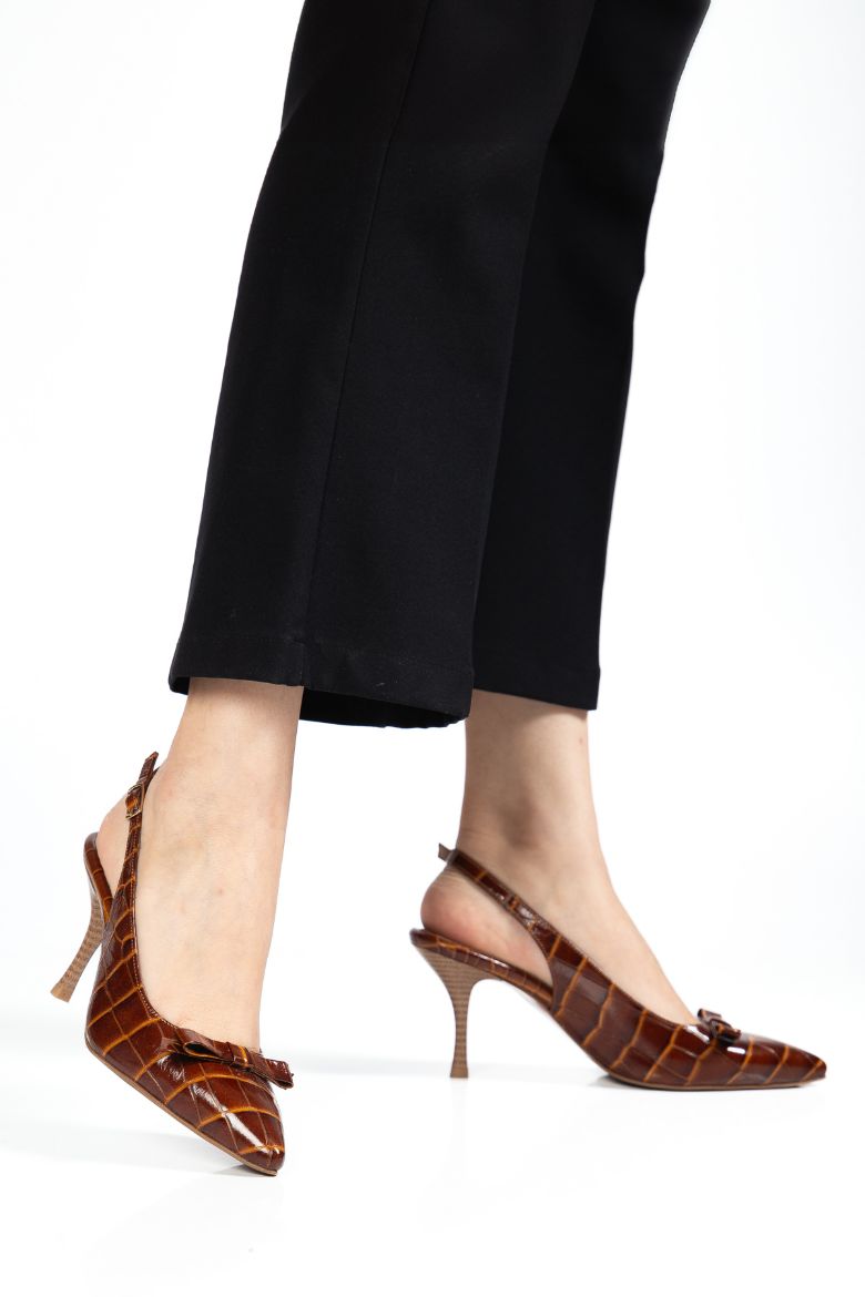 Hakiki Deri Timsah Desenli 34-35-36-37-38-39-40-41 Numara Kadın Stiletto Ayakkabı Kahverengi Timsah Desen resmi