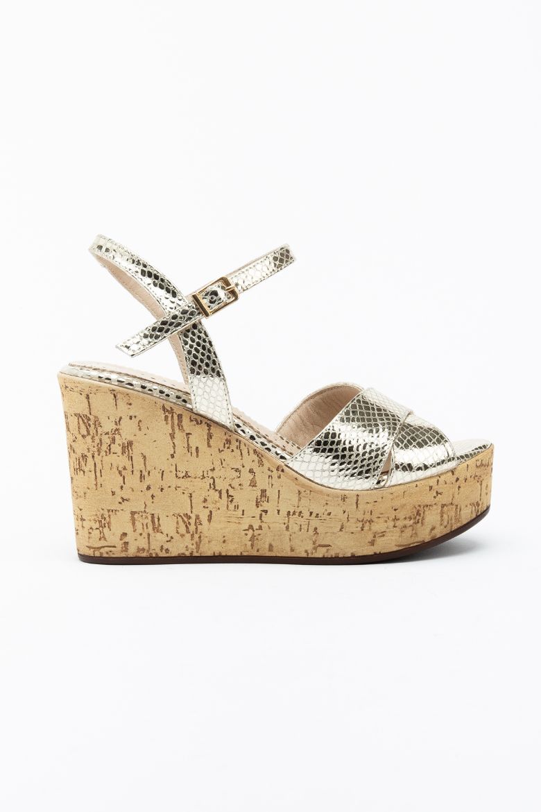 Hakiki Deri 34-35-36-37-38-39-40 Numara Doğal Mantar Görünümlü Kadın Sandalet Altın resmi