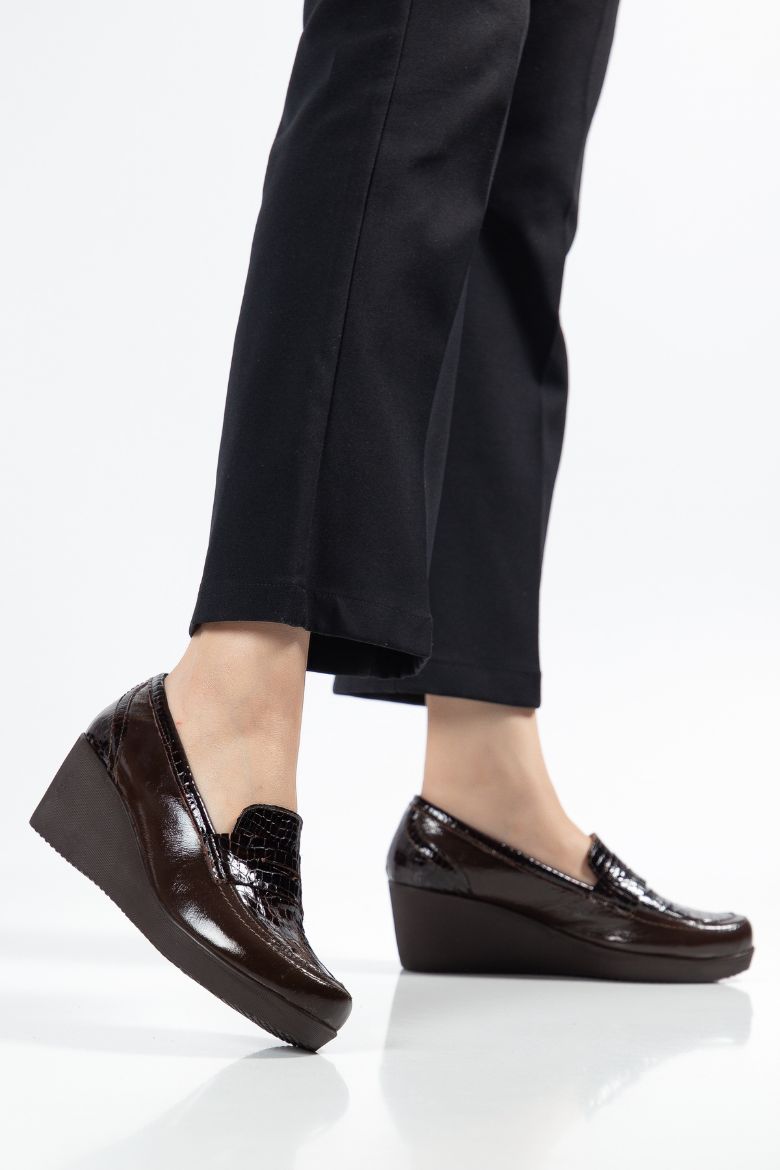 Hakiki Deri 35-36-37-38-39-40-41-42 -43-44 Numara Kadar Kadın Ayakkabı Siyah resmi