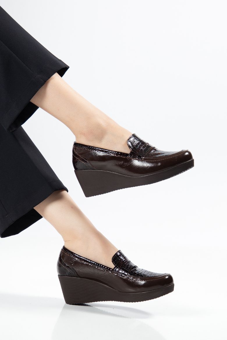 Hakiki Deri 35-36-37-38-39-40-41-42 -43-44 Numara Kadar Kadın Ayakkabı Siyah resmi