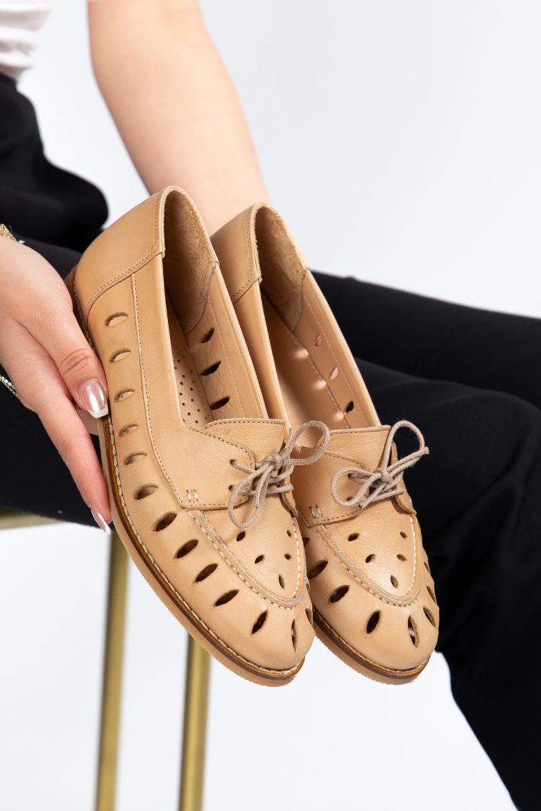 Hakiki Deri 33-34-35-36-37-38-39-40-41-42-43-44-45 Numara Lazer Kesim Delikli Kadın Ayakkabı Cappuccino resmi