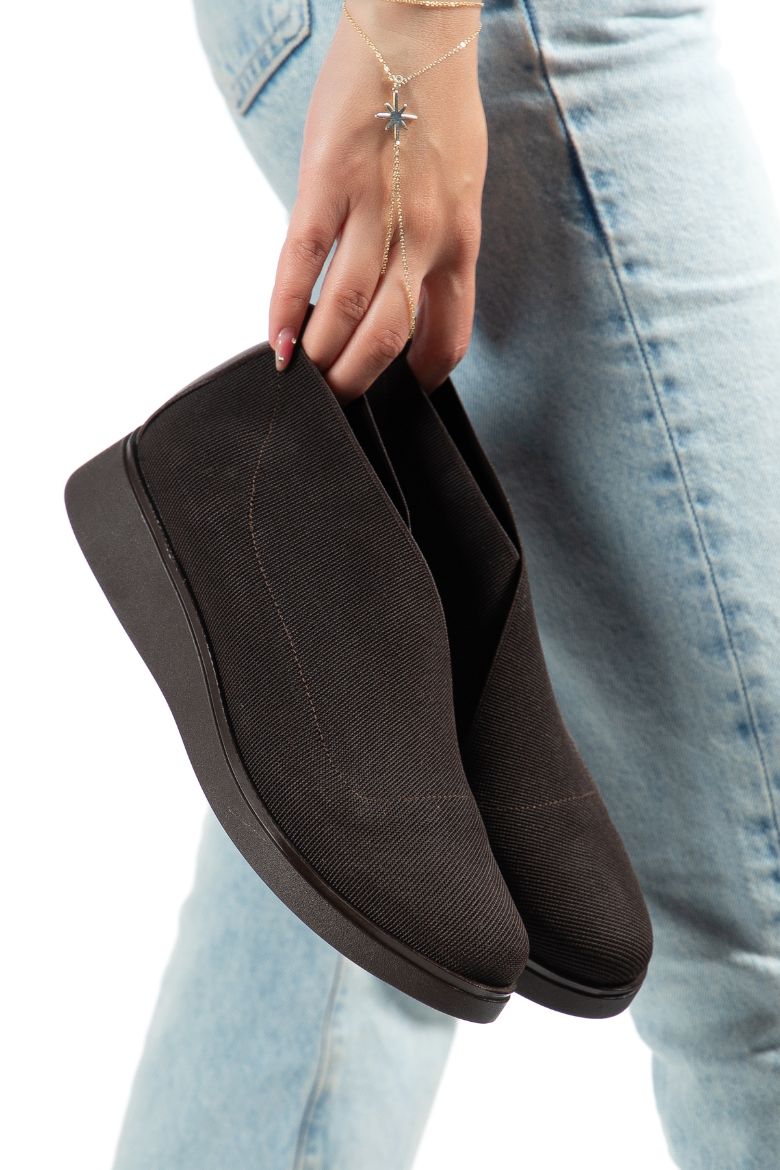 Lastikli Tekstil Malzemesinden 36 Numaradan 41-42 Numaraya Kadar Comfort Kadın Ayakkabı Siyah resmi