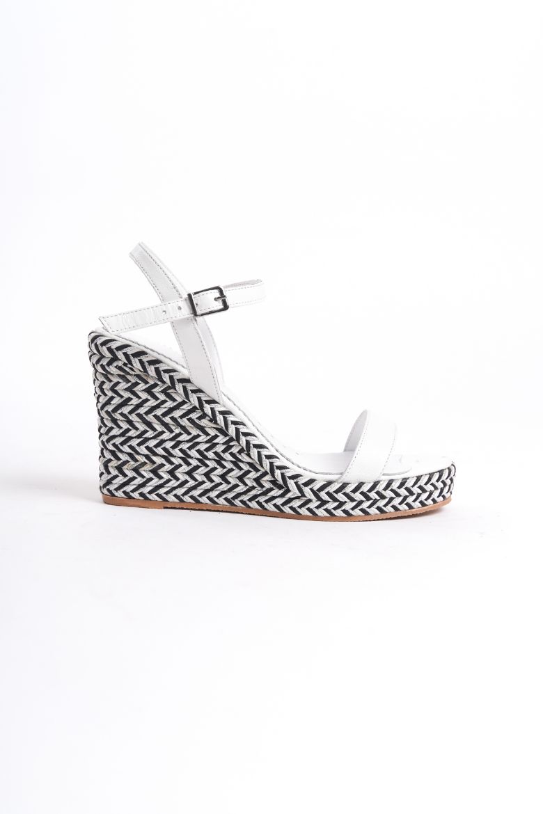 Hakiki Deri Gelinlik  Kadın Sandalet 34-35-41-42  43-44 Numara beyaz resmi