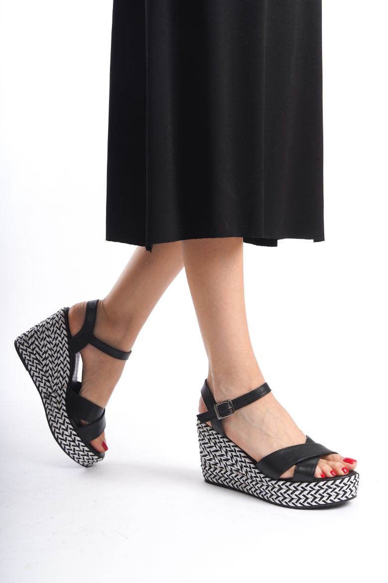 Hakiki Deri Topuklu Kadın Sandalet 34-35-41-42-43-44 Numara Siyah resmi